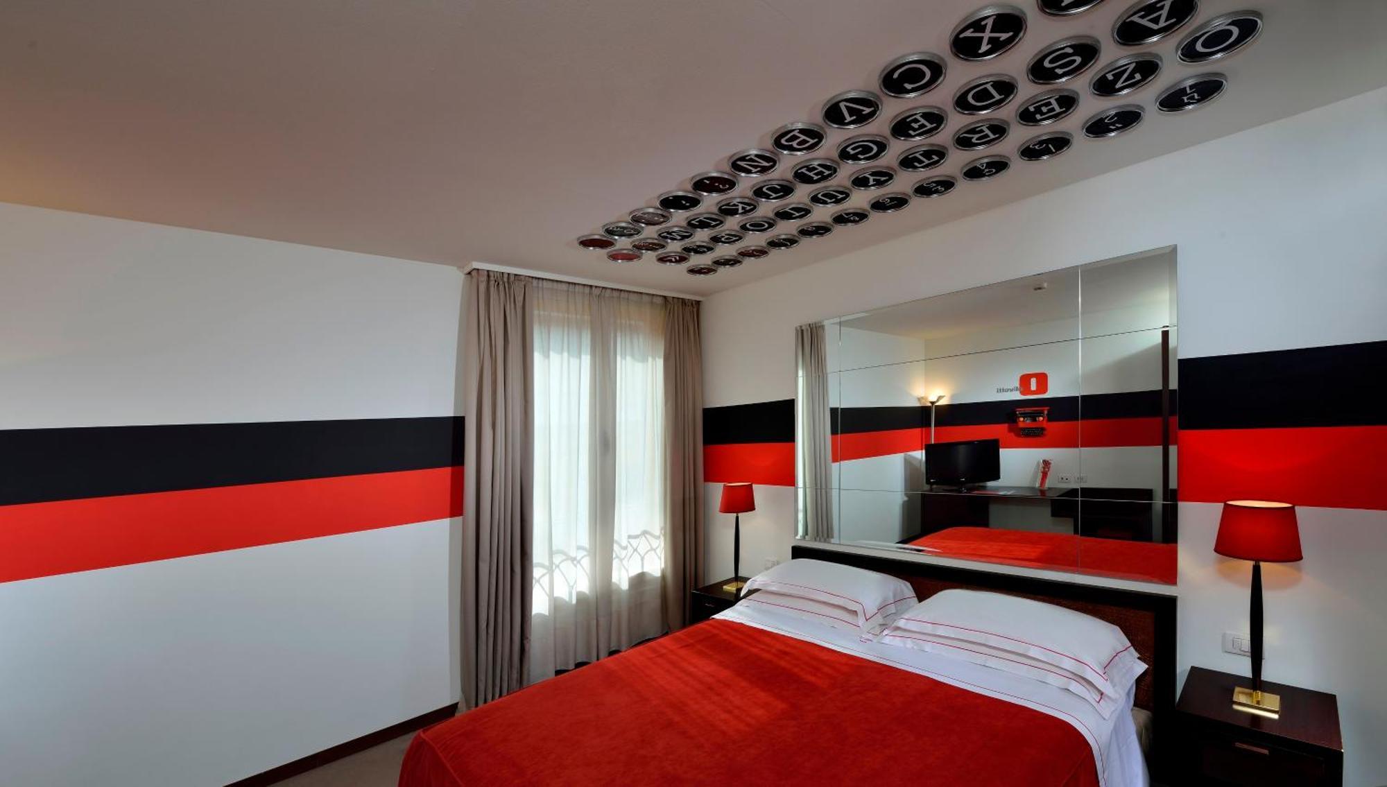 Phi Hotel Bologna Buitenkant foto
